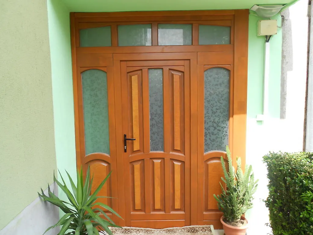 Nelly Guest House Sozopol Bulgaria