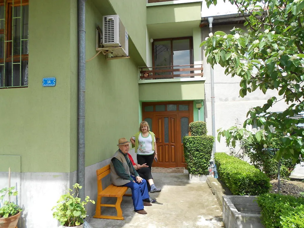 Nelly Guest House Sozopol