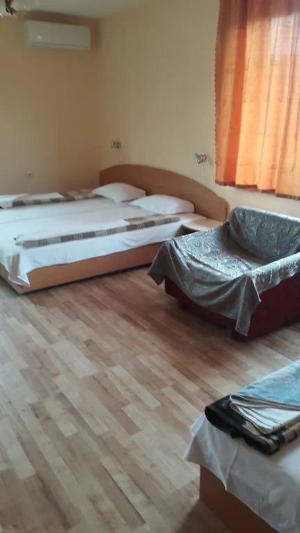 Nelly Guest House Sozopol